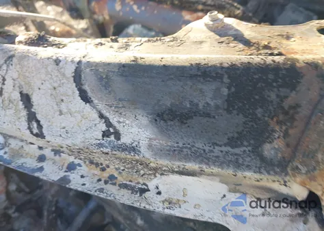 2021 Chevrolet Silverado 1500 4Wd Short Bed Lt from USA, damaged, VIN 3GCUYDED2MG336828